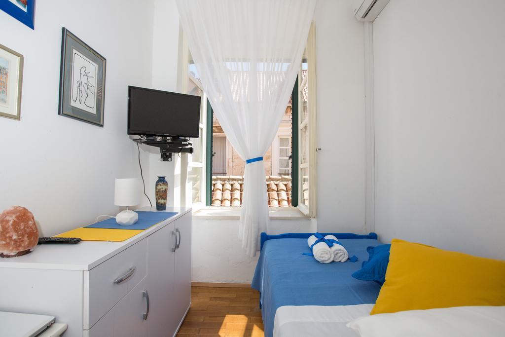 Old Town Heart Apartment Dubrovnik Bagian luar foto